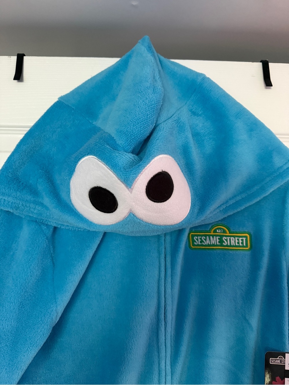 BNWT Sesame Street Cookie Monster Plush Hooded One-Piece - Picture 2 of 5